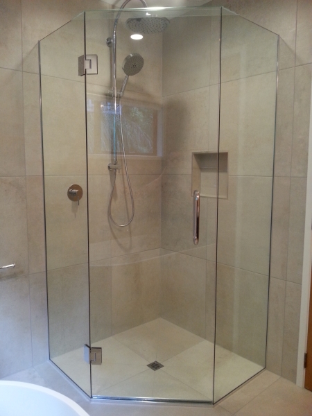 Family Bathroom Renovation - Custom Built Shower with Seamless Glass